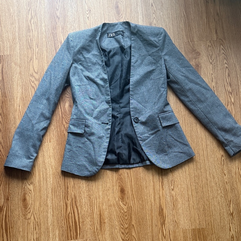 Zara Women's Gray Blazer